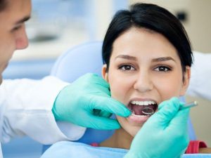 Diş Eti Çekilmesi Tedavisi